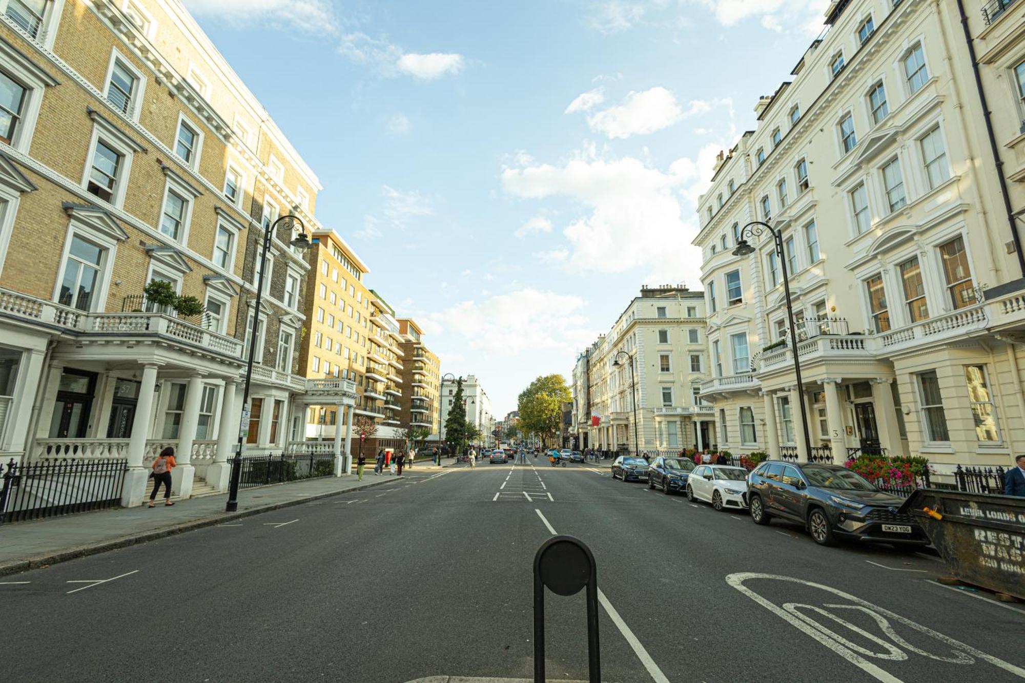 2Bedroom Gem In The Heart Of Kensington London Bagian luar foto